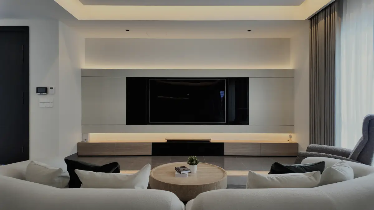 Villa 8 — living area